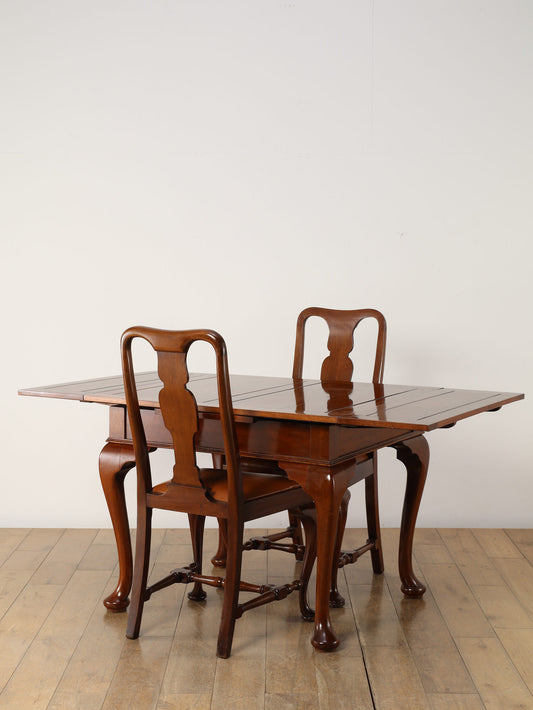 Q/Aドローリーフテーブル