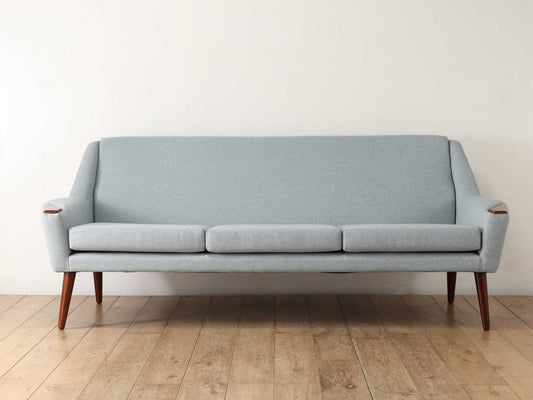 3シーターソファ