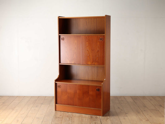 ブックシェルフ