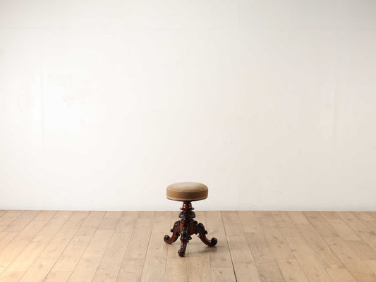 ヴィクトリアンピアノスツール