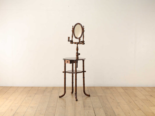 ファーバンブーシェービングスタンド