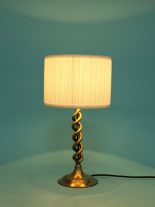 ブラステーブルランプ