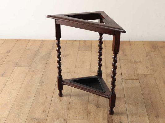 コーナースティックスタンド