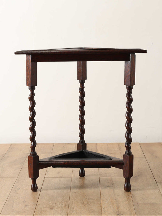 コーナースティックスタンド