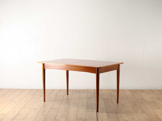 エクステンションテーブル