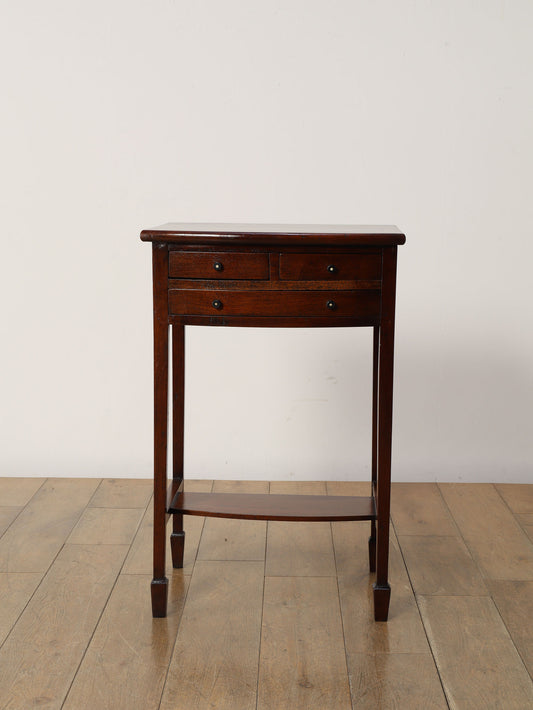 エドウォーディアンチェストテーブル