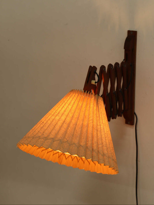 ウォールランプ