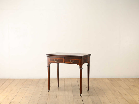 エドウォーディアンカードテーブル