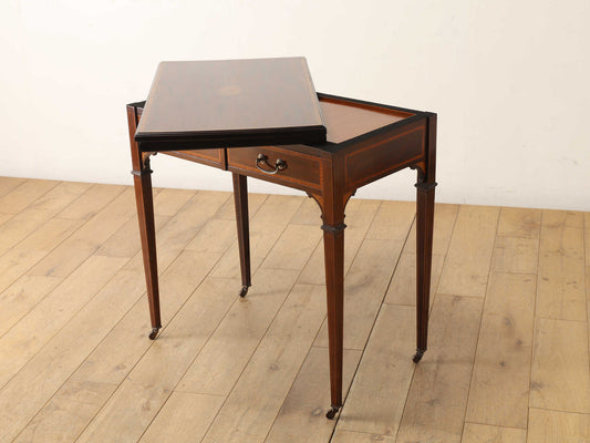 エドウォーディアンカードテーブル