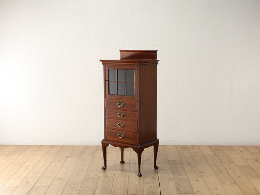 ミュージックキャビネット