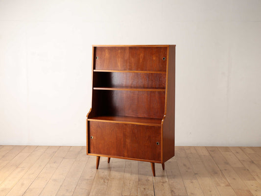 ブックシェルフ