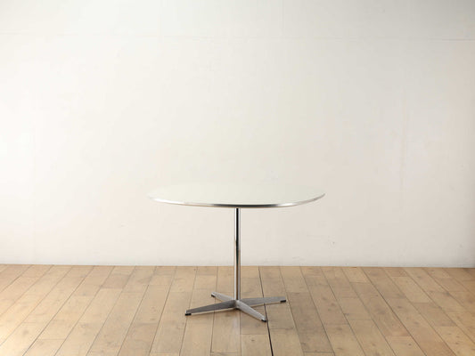FRITZ HANSEN SUPERCIRCULARテーブル