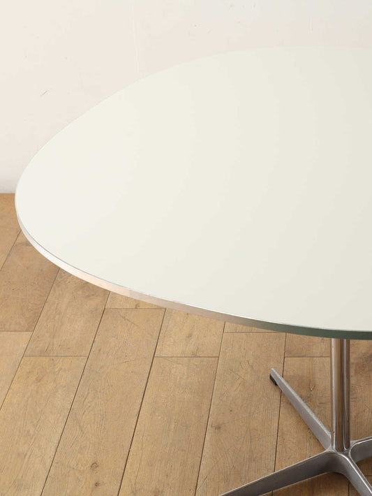 FRITZ HANSEN SUPERCIRCULARテーブル