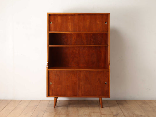 ブックシェルフ