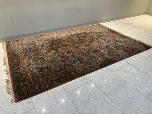 トライバルラグ