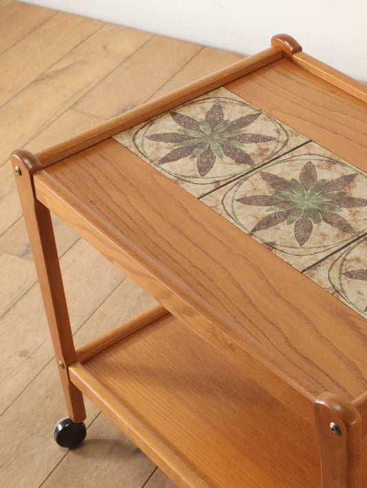 タイルトップティーカート