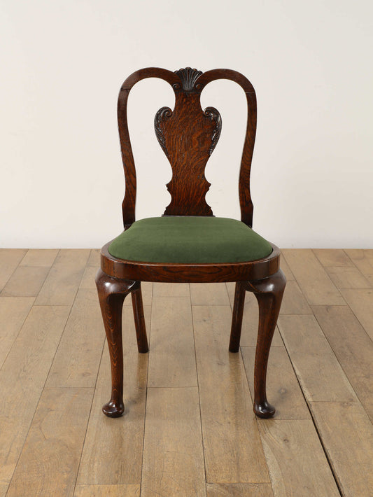 クイーンアンチェア