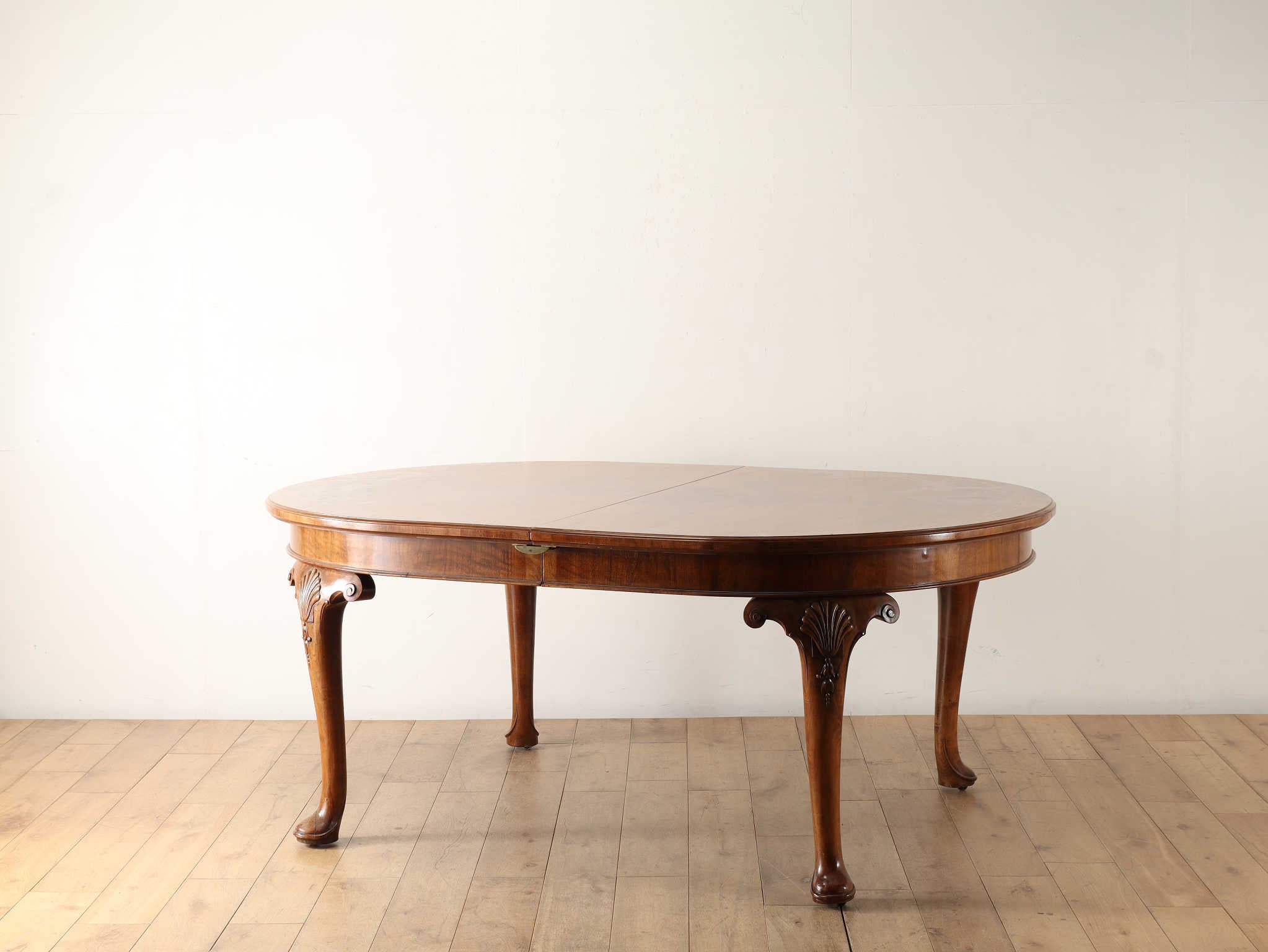 Lloyd's Antiques / ロイズ・アンティークス 丸テーブル Lloyd's