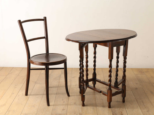 ゲートレッグテーブル