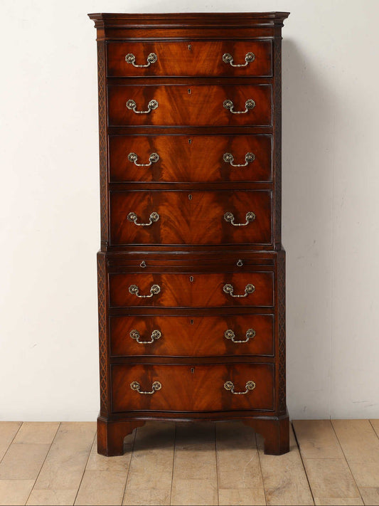 サーペンタインチェストオンチェスト