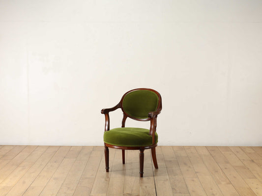 サロンアームチェア