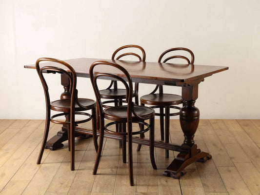 リフェクトリーテーブル