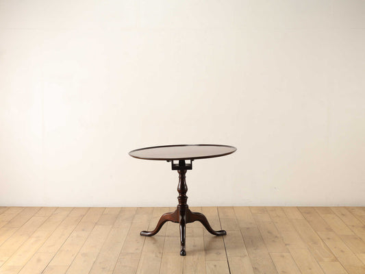 ティルトップテーブル