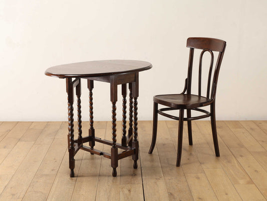 ゲートレッグテーブル