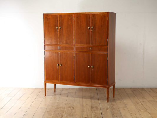 AAGE HERMAN OLSEN キャビネット