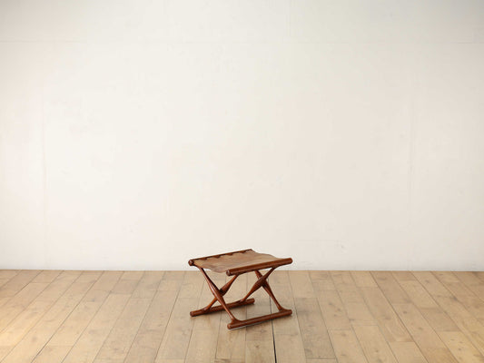 POUL HUNDEVAD スツール Model.41