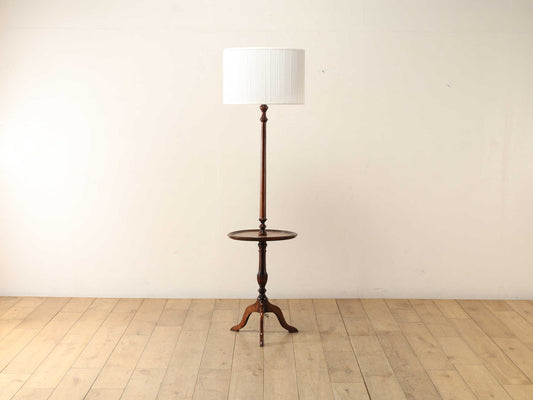 フロアランプwithシェルフ