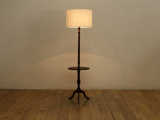 フロアランプwithシェルフ