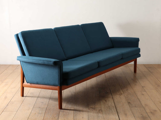 FINN JUHL 3シーターソファ