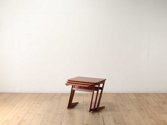 HELTBORG MOBLER ネストテーブル