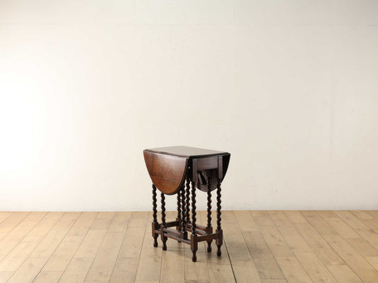 ゲートレッグテーブル