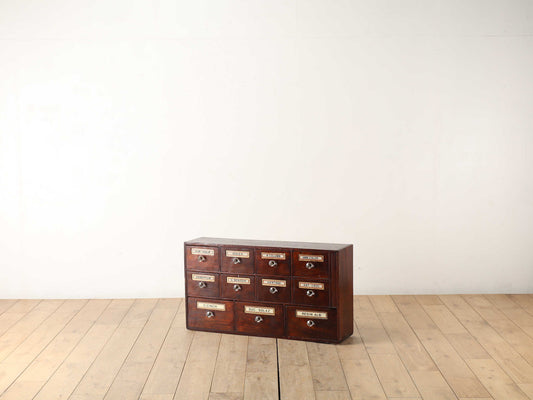 アポセカリードロワーズ