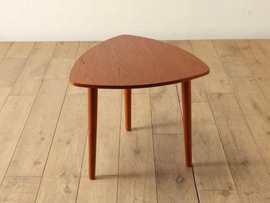 コーヒーテーブル