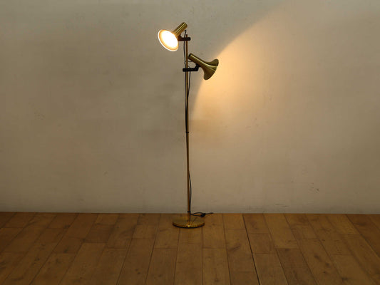 メタルフロアランプ