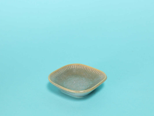 セラミックトレイ