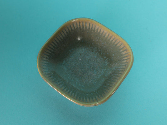 セラミックトレイ