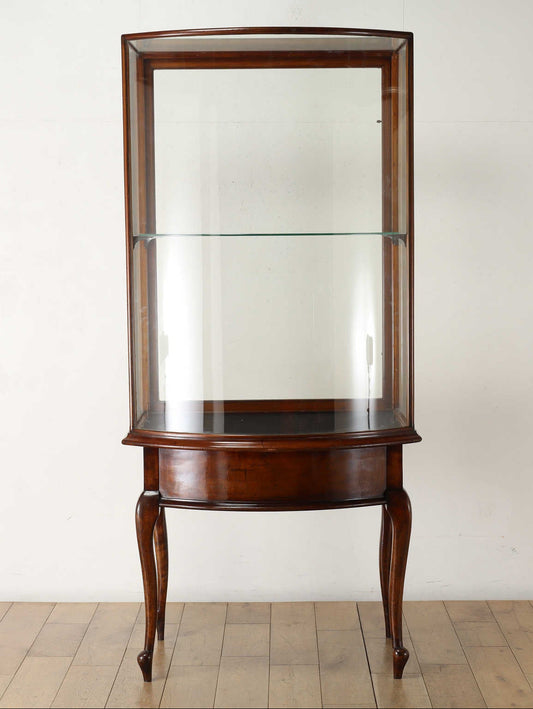 ボウフロントキャビネット