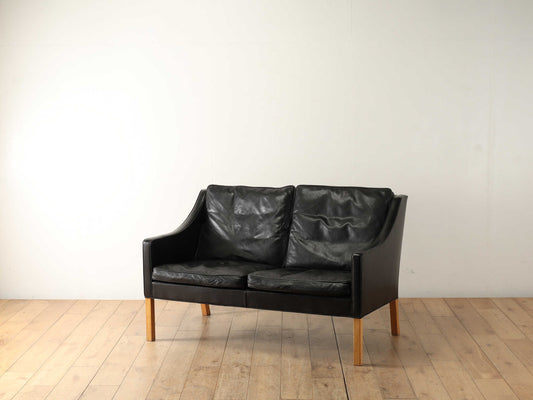 BORGE MOGENSEN 2シーターソファ Model 2208