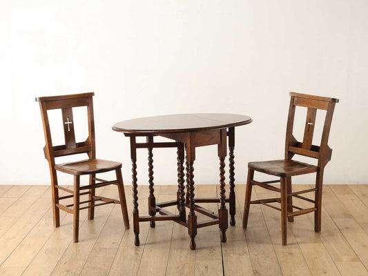 ゲートレッグテーブル