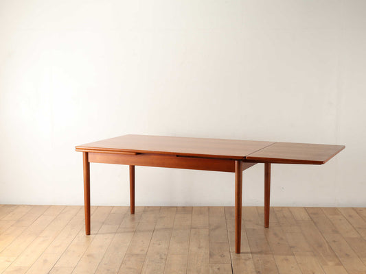 HANS J. WEGNER ドローリーフテーブル