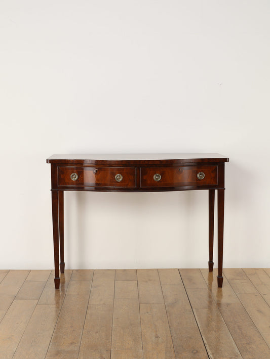 サーペンタインサイドテーブル