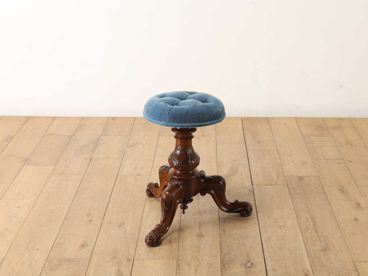 ピアノスツール