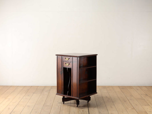 リボルビングブックケース