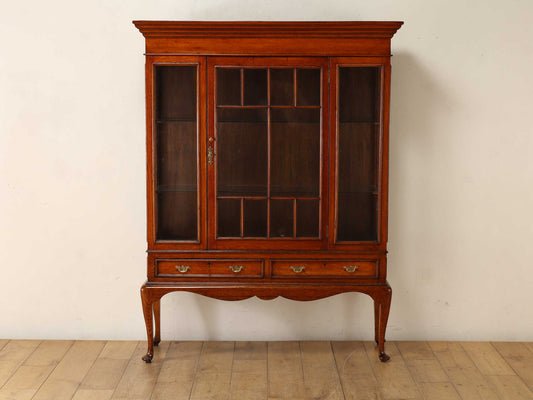 Q/Aディスプレイキャビネット