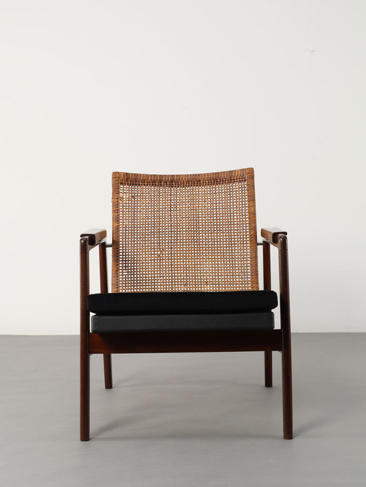 P.J MUNTENDAM アームチェア