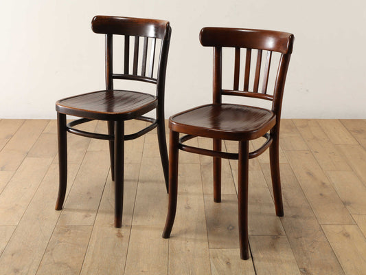 ベントウッドチェア カフェ